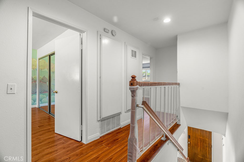 15205 S Budlong Avenue 7