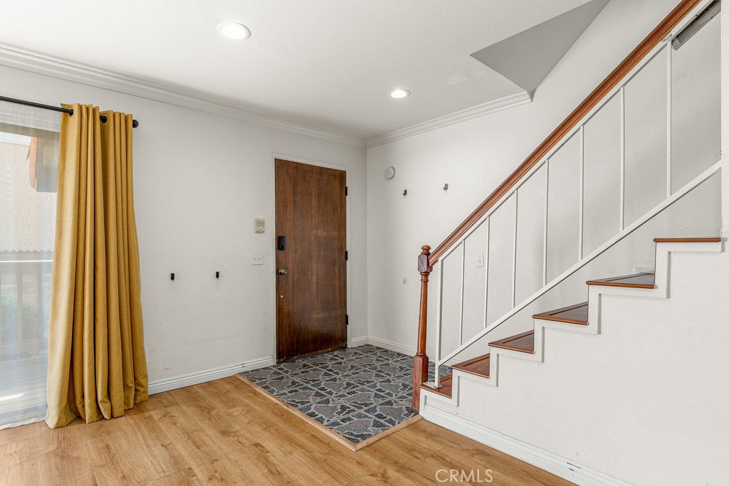 15205 S Budlong Avenue 7