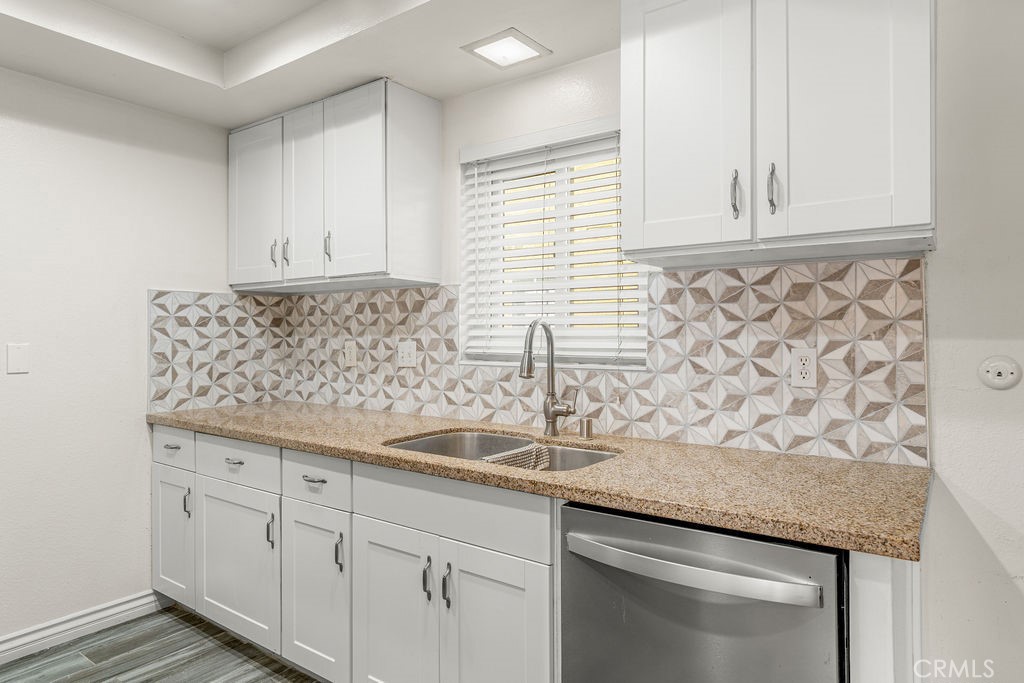 15205 S Budlong Avenue 7