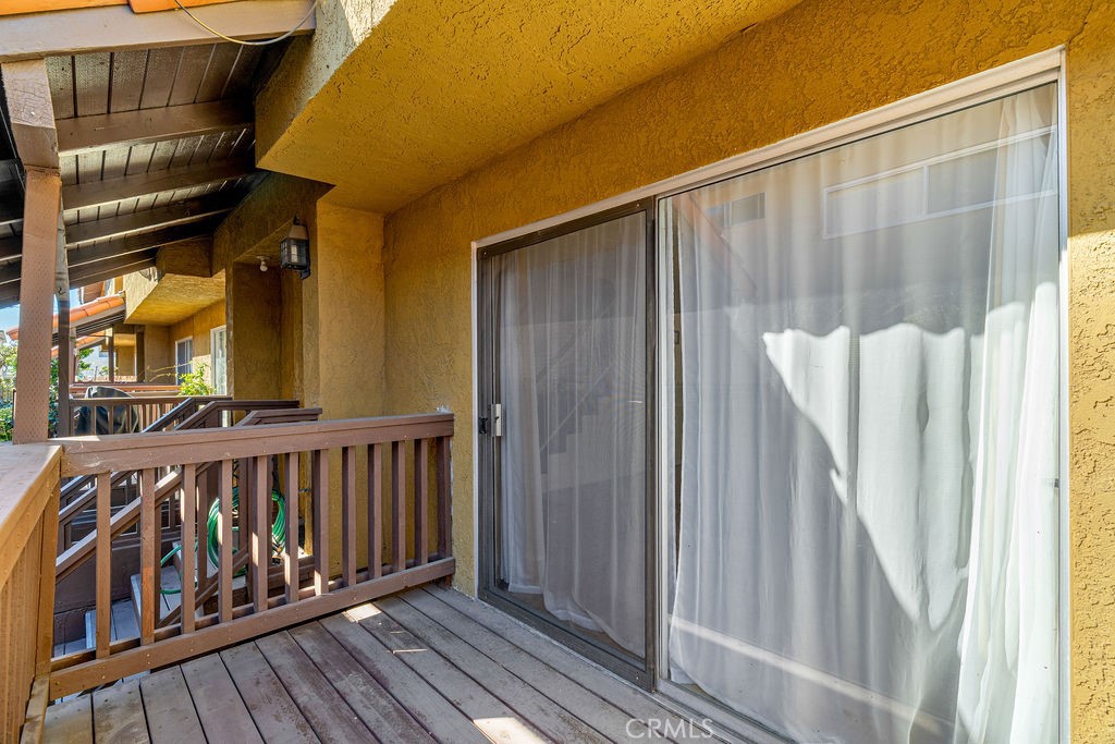 15205 S Budlong Avenue 7