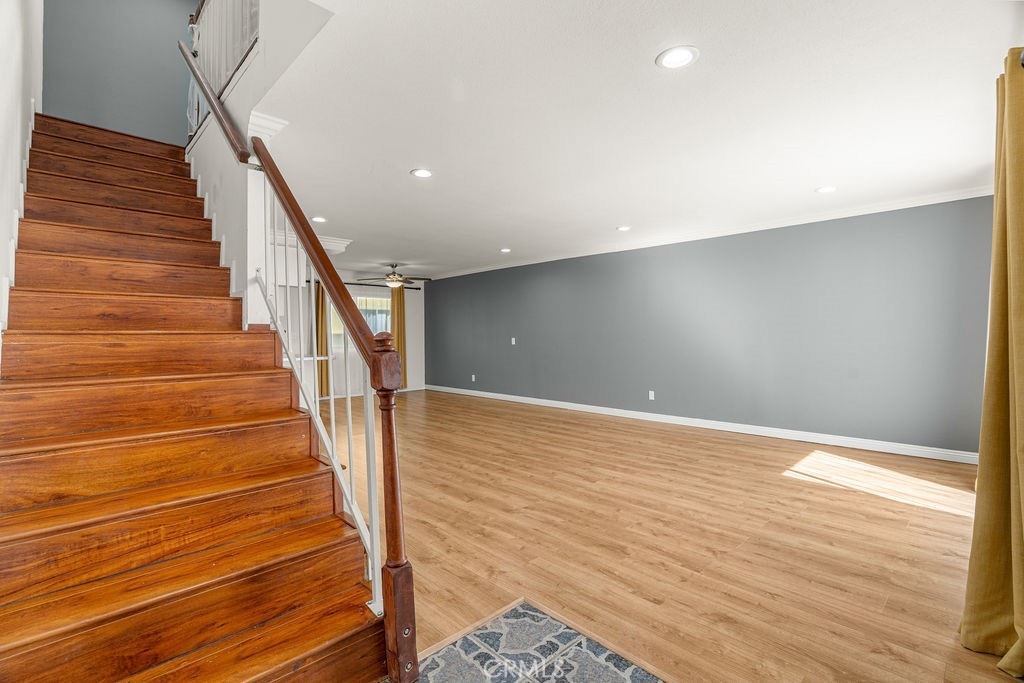 15205 S Budlong Avenue 7