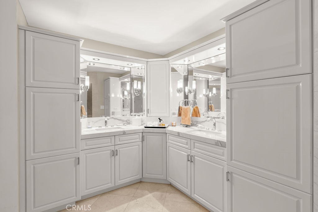 601 Lido Park Drive 1D