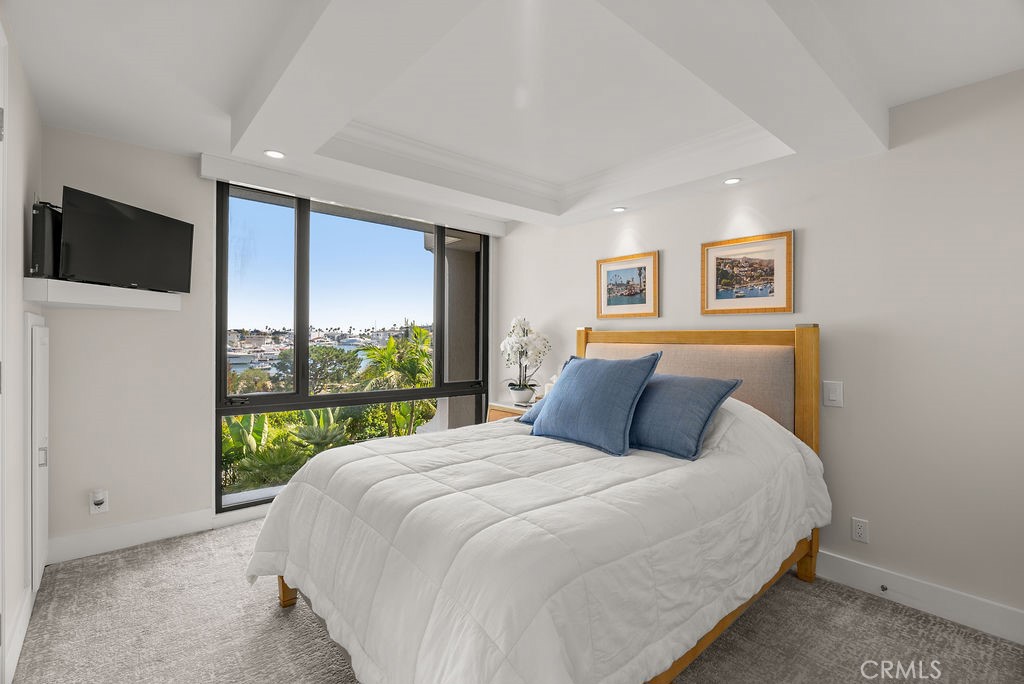 601 Lido Park Drive 1D