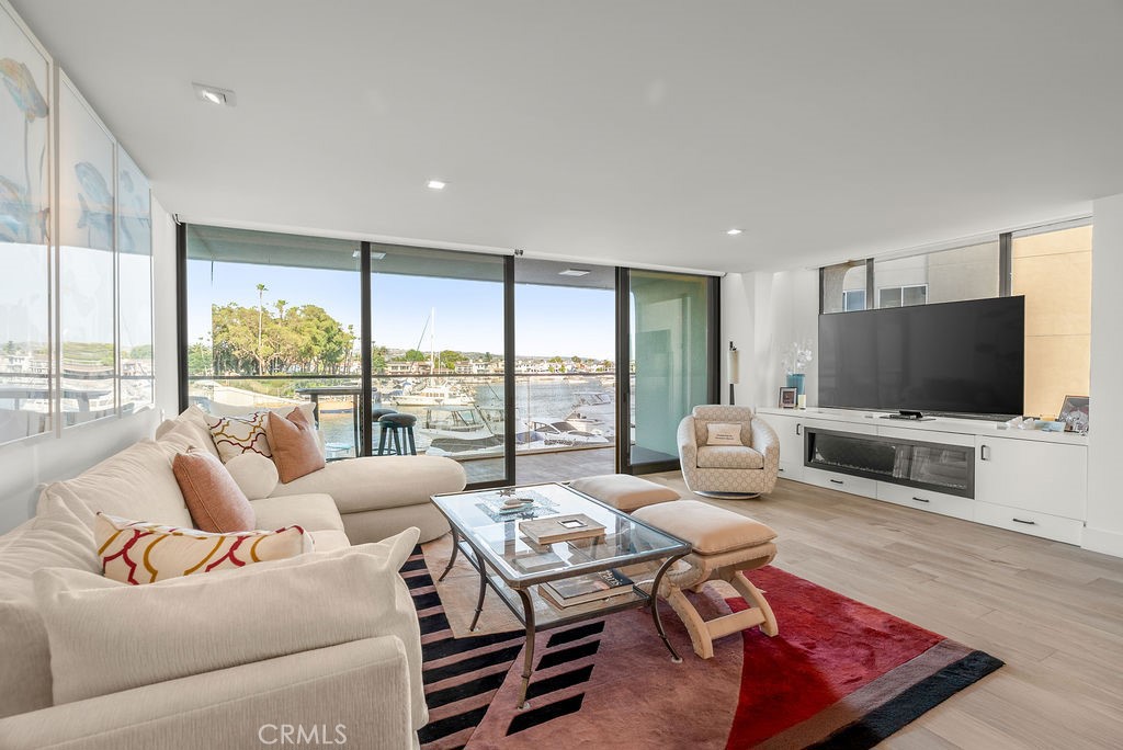 601 Lido Park Drive 1D