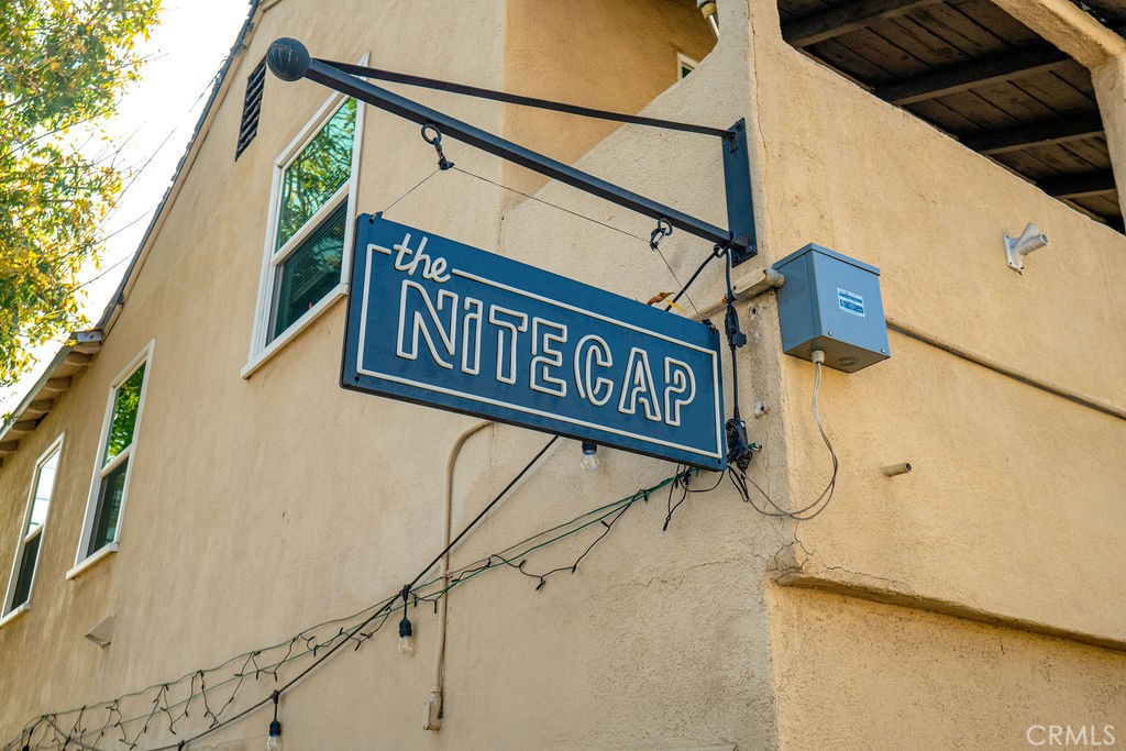 2200 W Burbank Boulevard