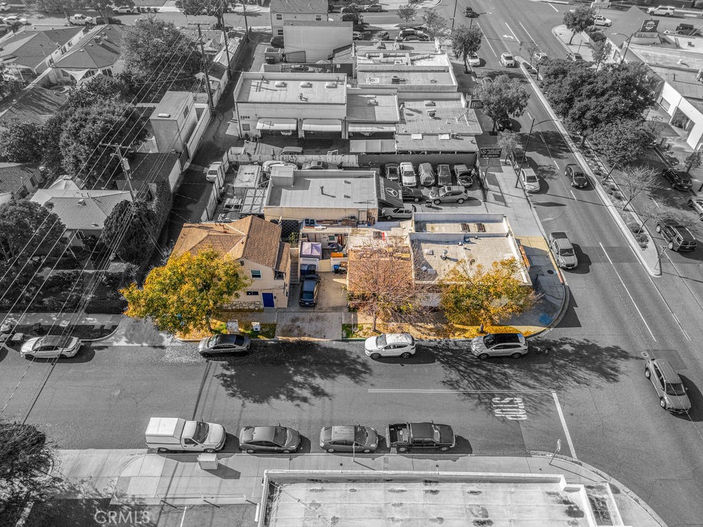 2200 W Burbank Boulevard