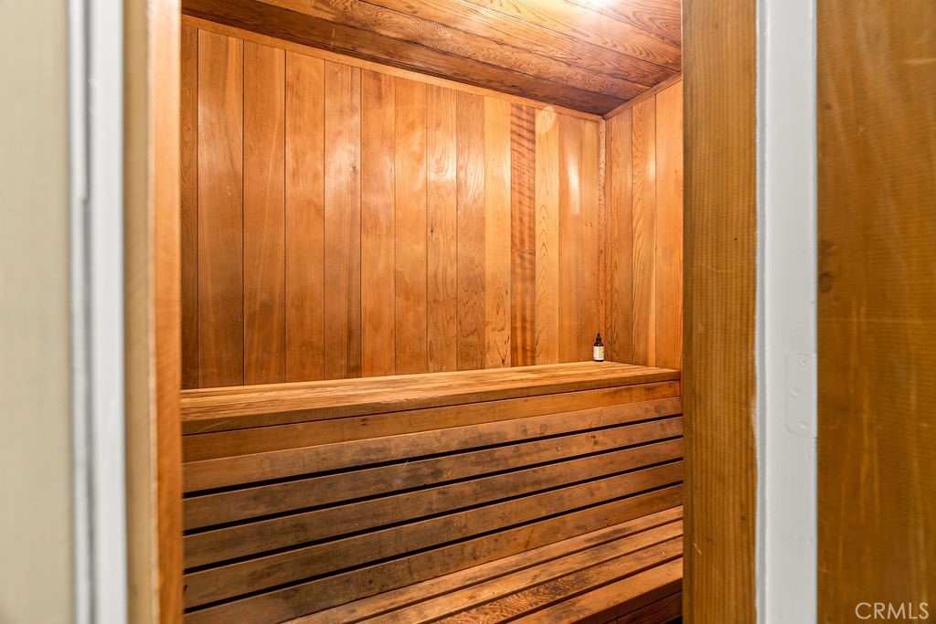 1321 Beryl Street 101