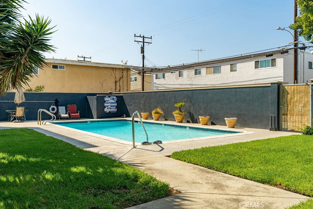 1321 Beryl Street 101