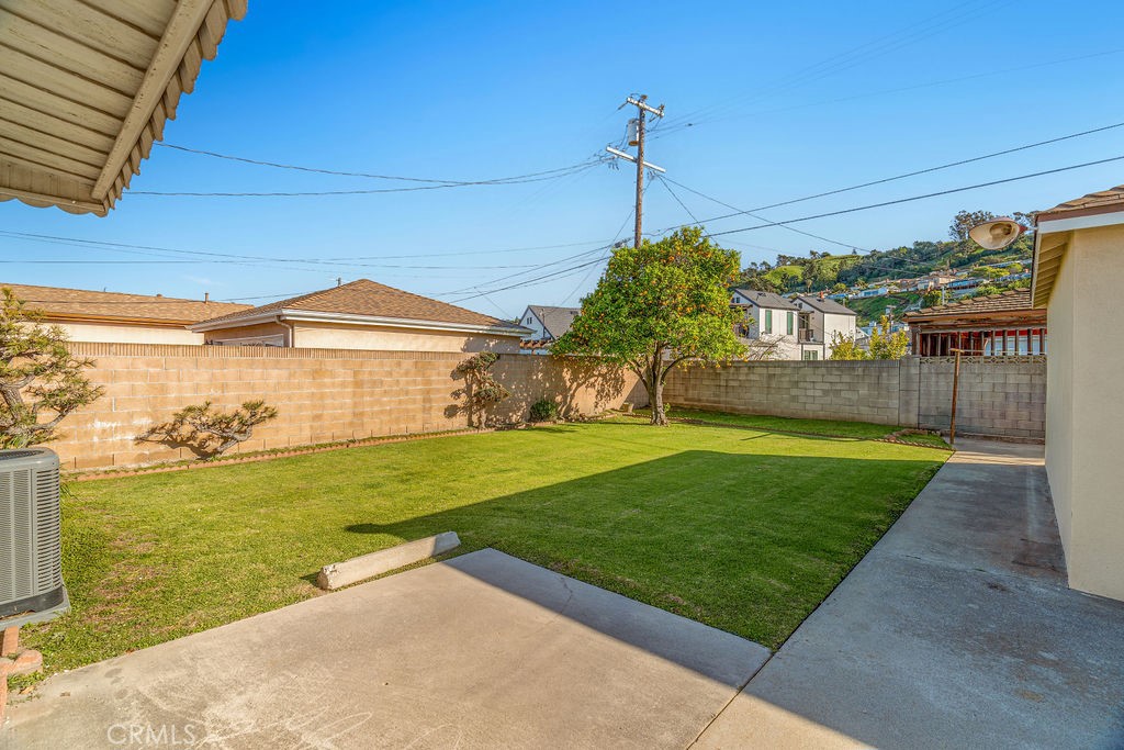 5732 Bowcroft Street