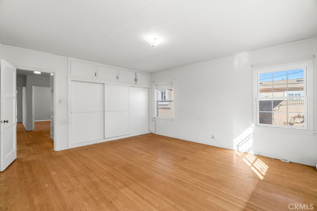 5732 Bowcroft Street