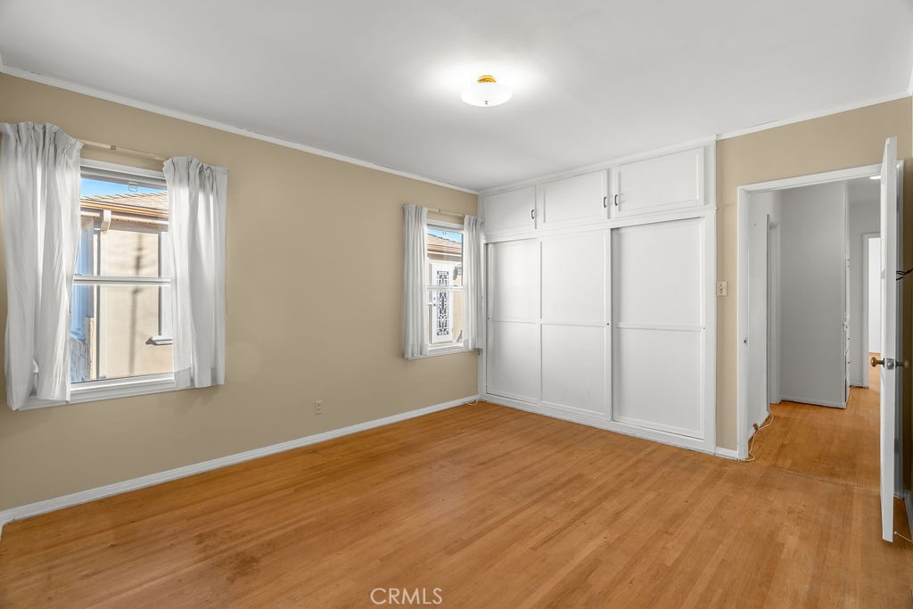 5732 Bowcroft Street