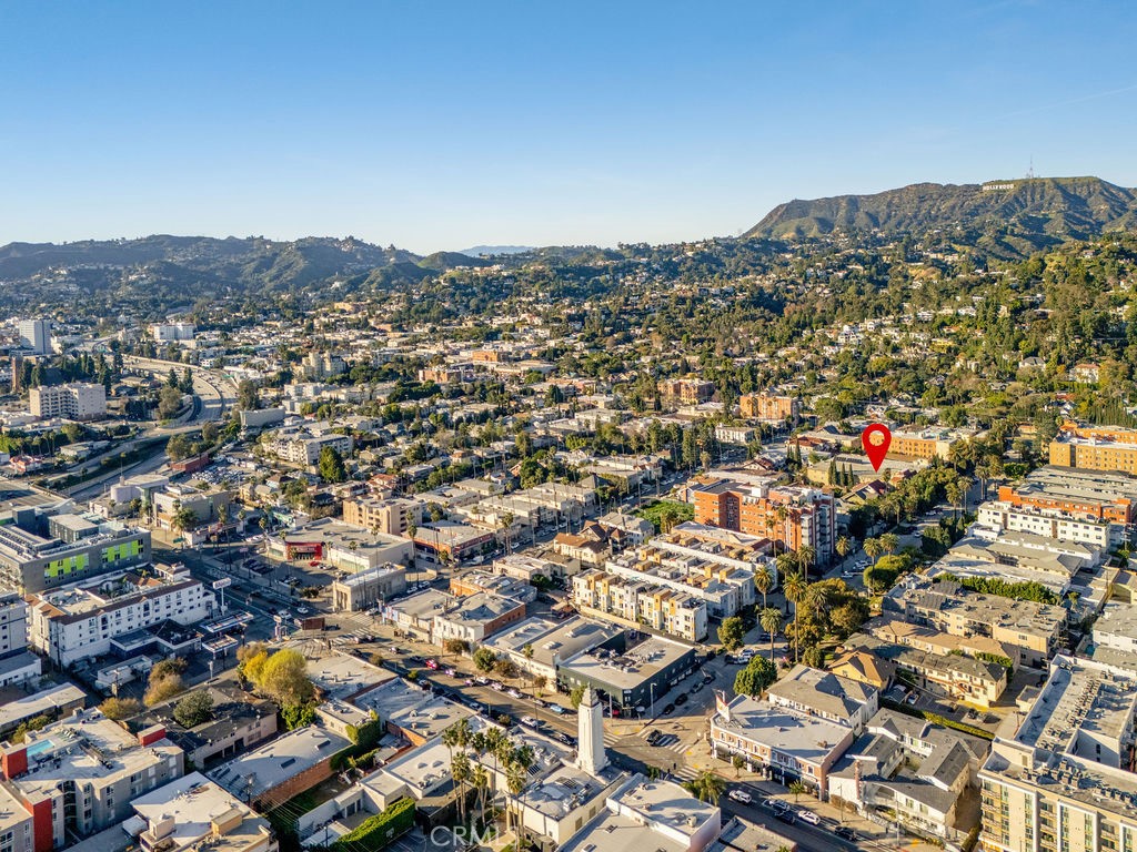 1825 N Gramercy Place