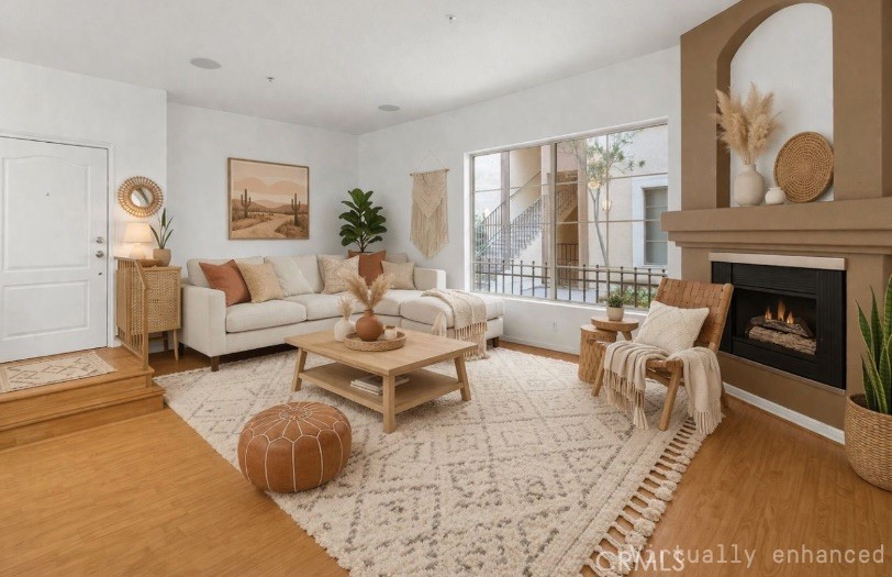 7037 La Tijera Boulevard C102