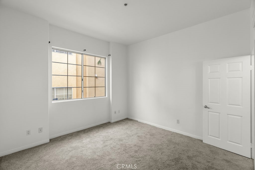 7037 La Tijera Boulevard C102