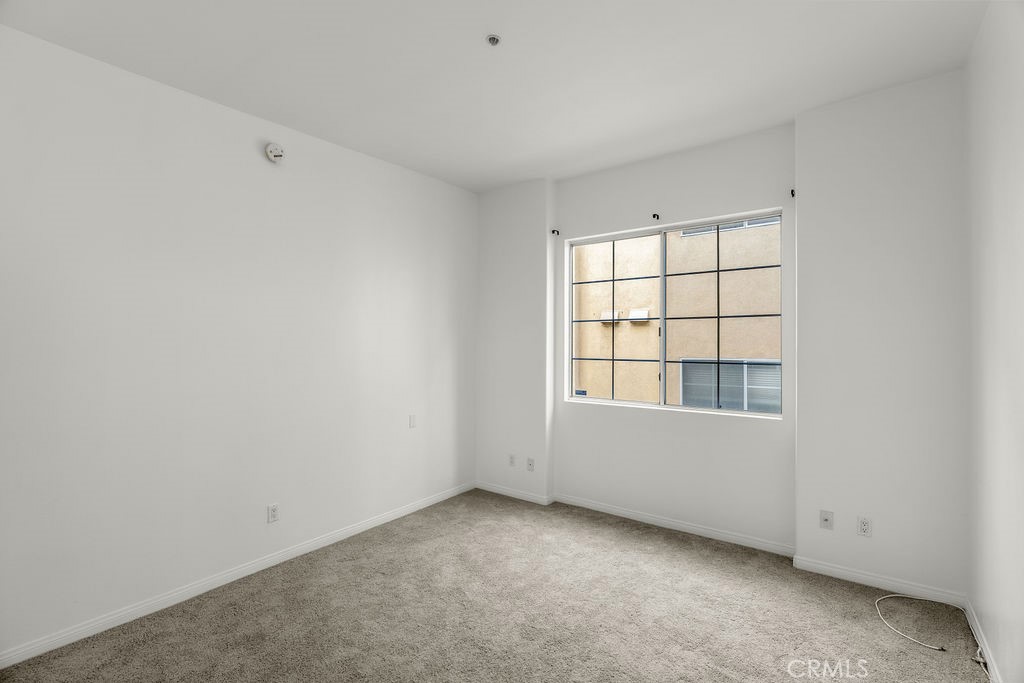 7037 La Tijera Boulevard C102