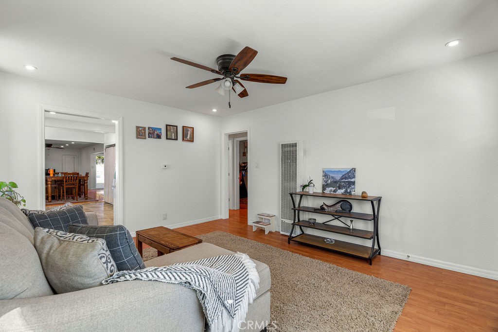 5039 W 132nd Street
