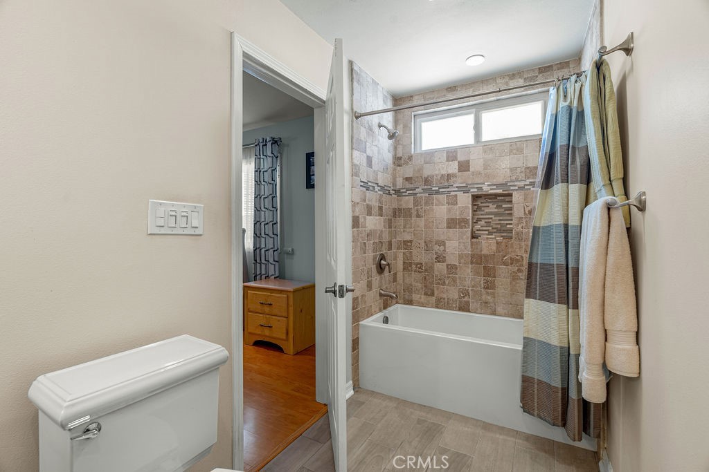 5039 W 132nd Street