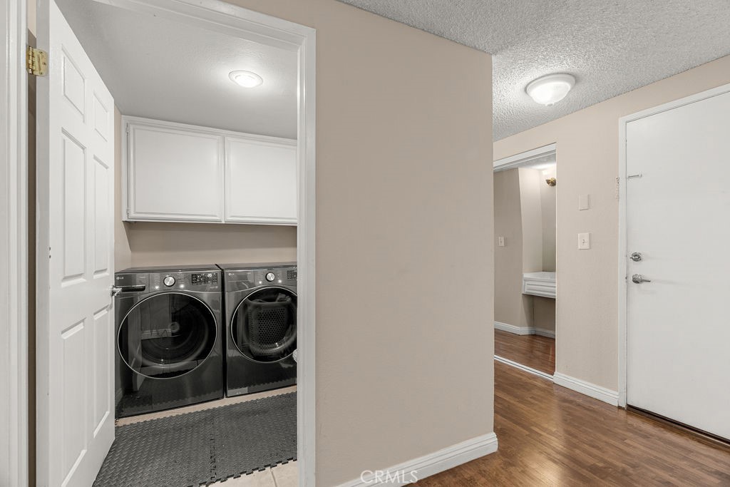 1110 W 10th 105