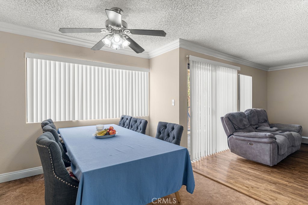 1110 W 10th 105