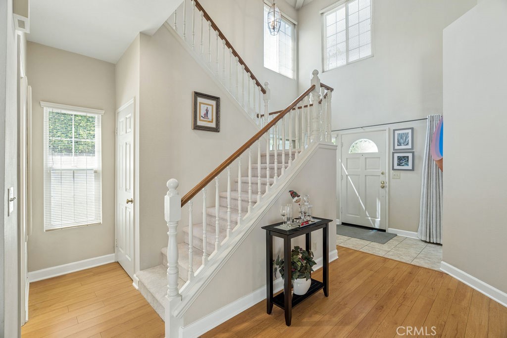 5612 Glenhaven Circle