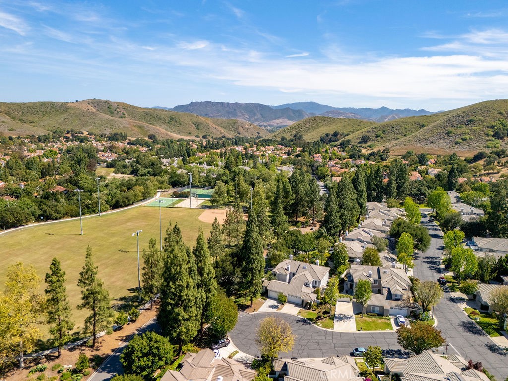 5612 Glenhaven Circle