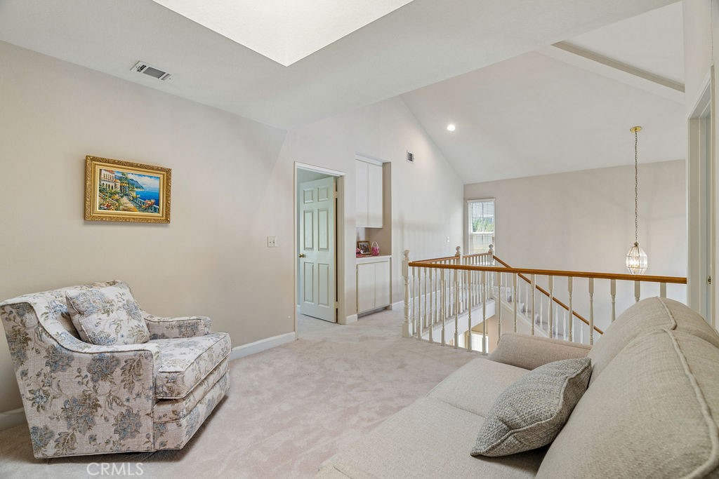 5612 Glenhaven Circle