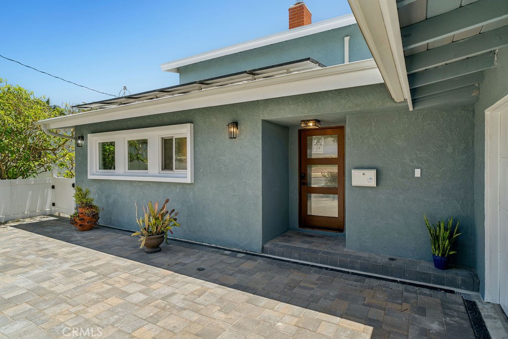 1713 W 27th Street