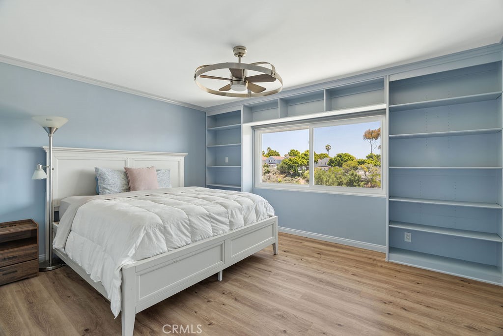 1713 W 27th Street