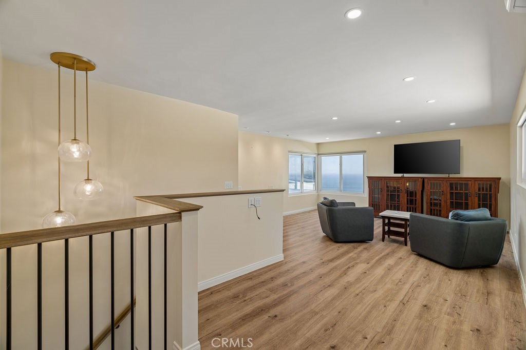 1713 W 27th Street