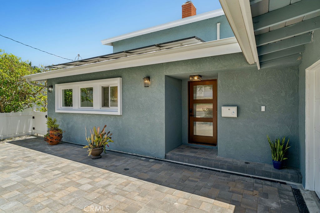 1713 W 27th Street