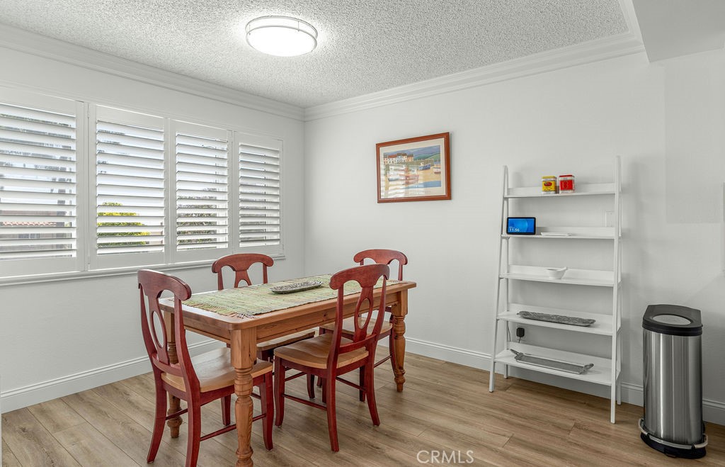 1110 W 10th Street 104