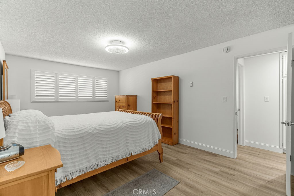 1110 W 10th Street 104