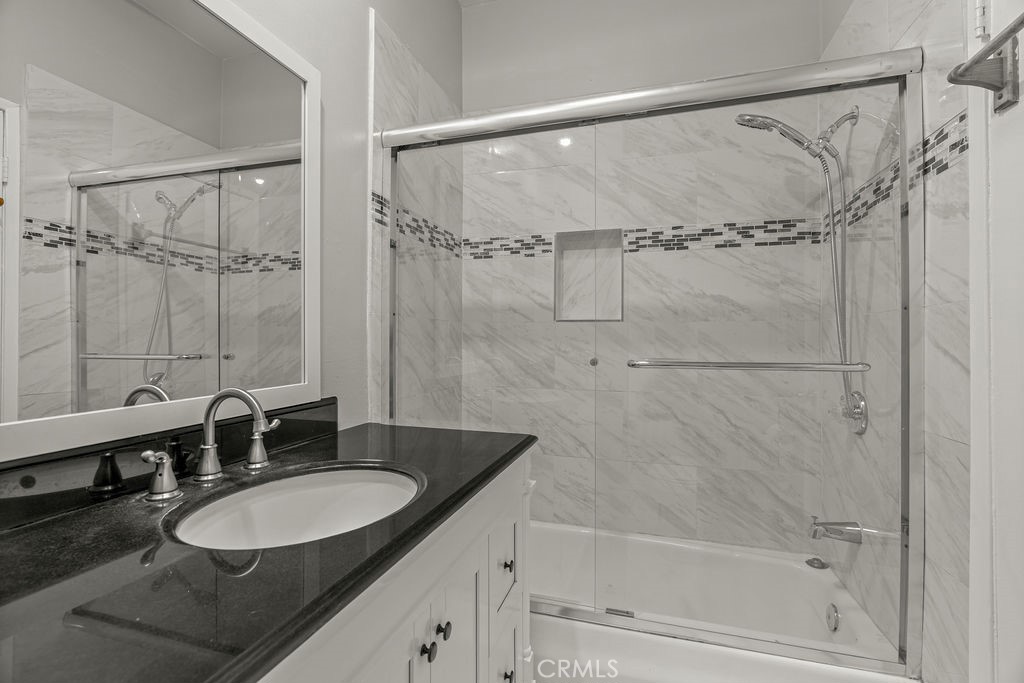 400 S La Fayette Park Place 315