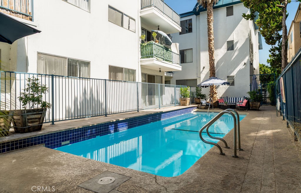 400 S La Fayette Park Place 315
