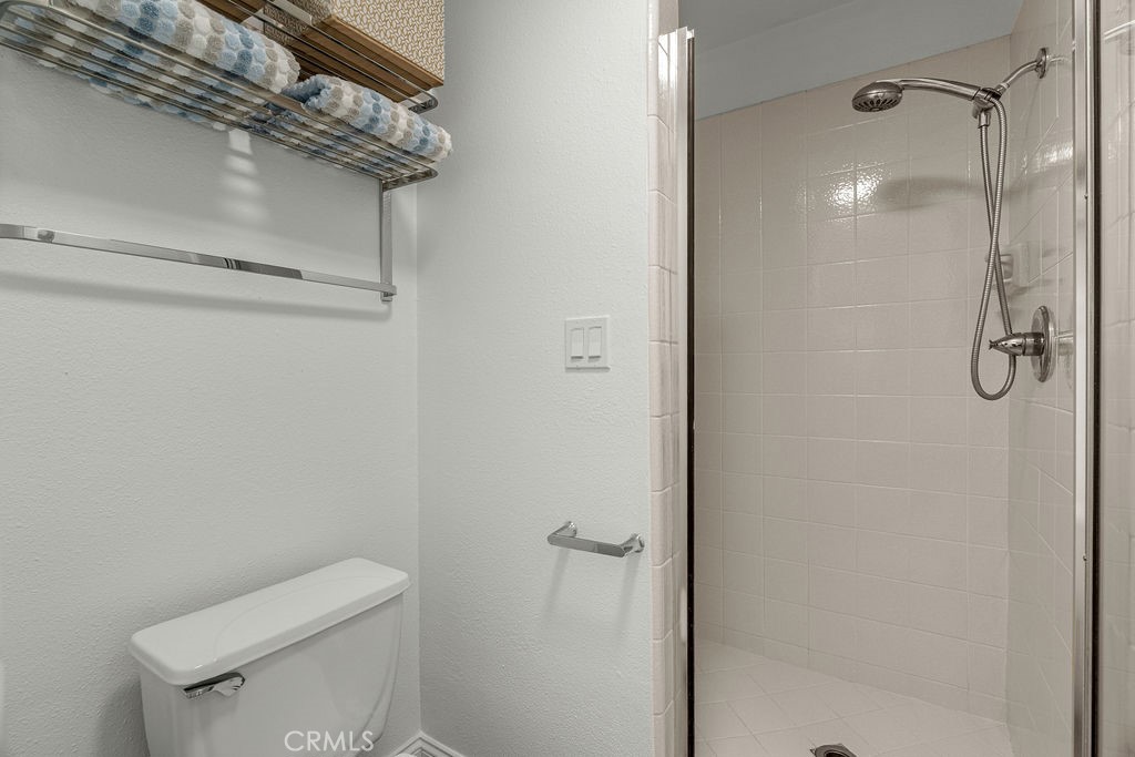 1110 W 10th Street 104