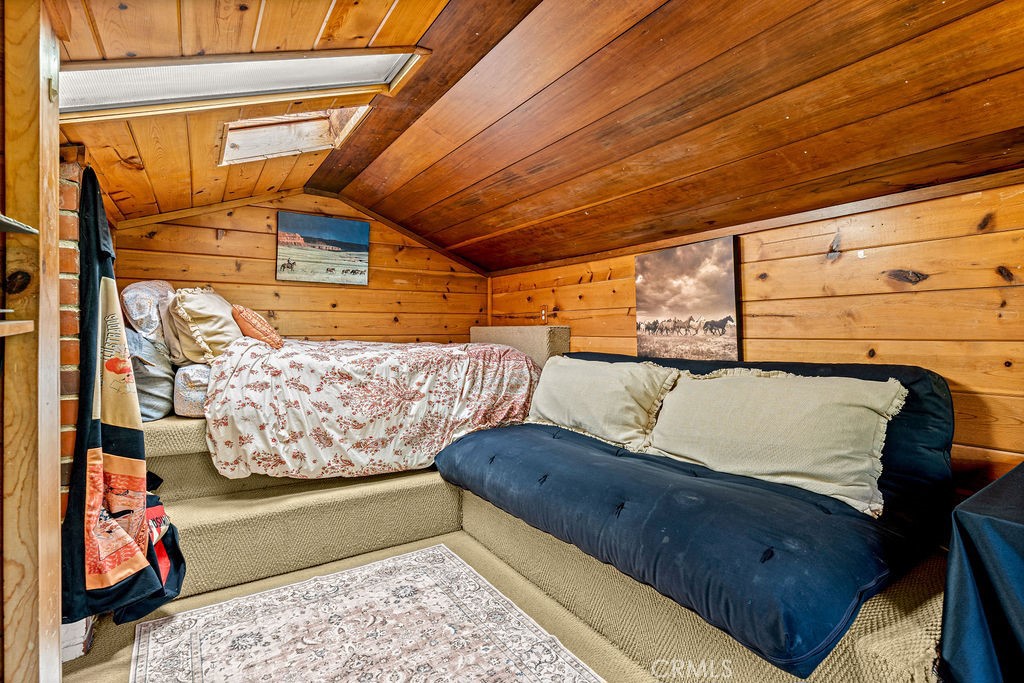 5 Toprail Lane
