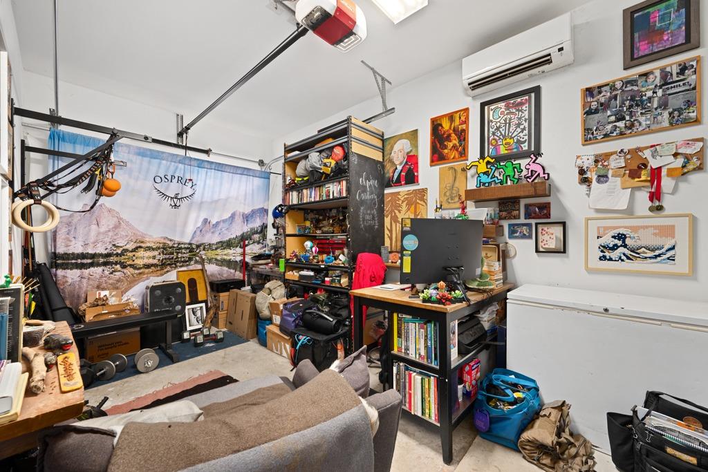 5513 Duval ST