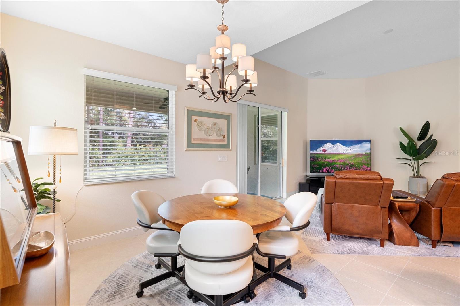 21 PARK PLACE CIR