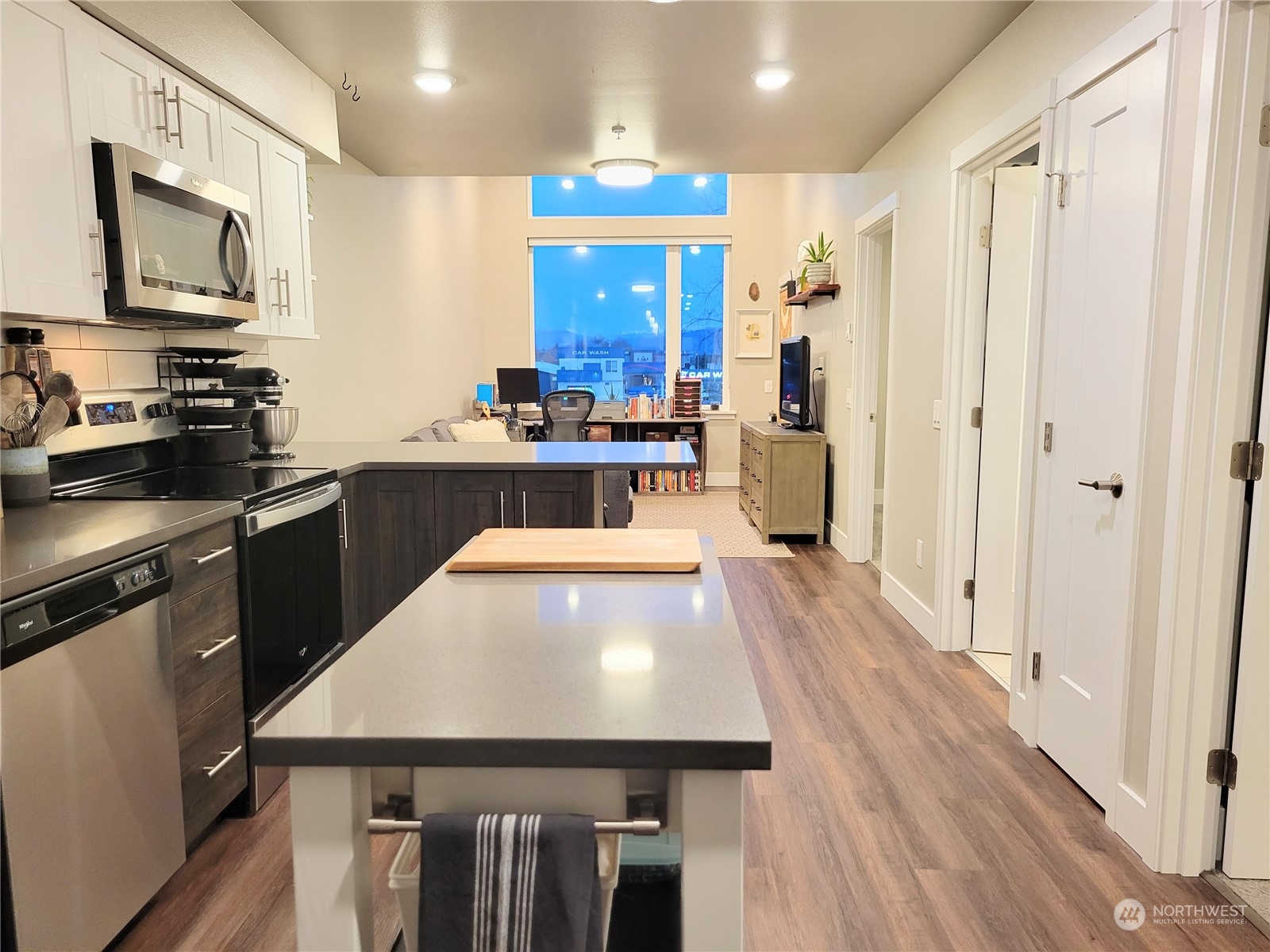 1880 Front Street Unit: 202