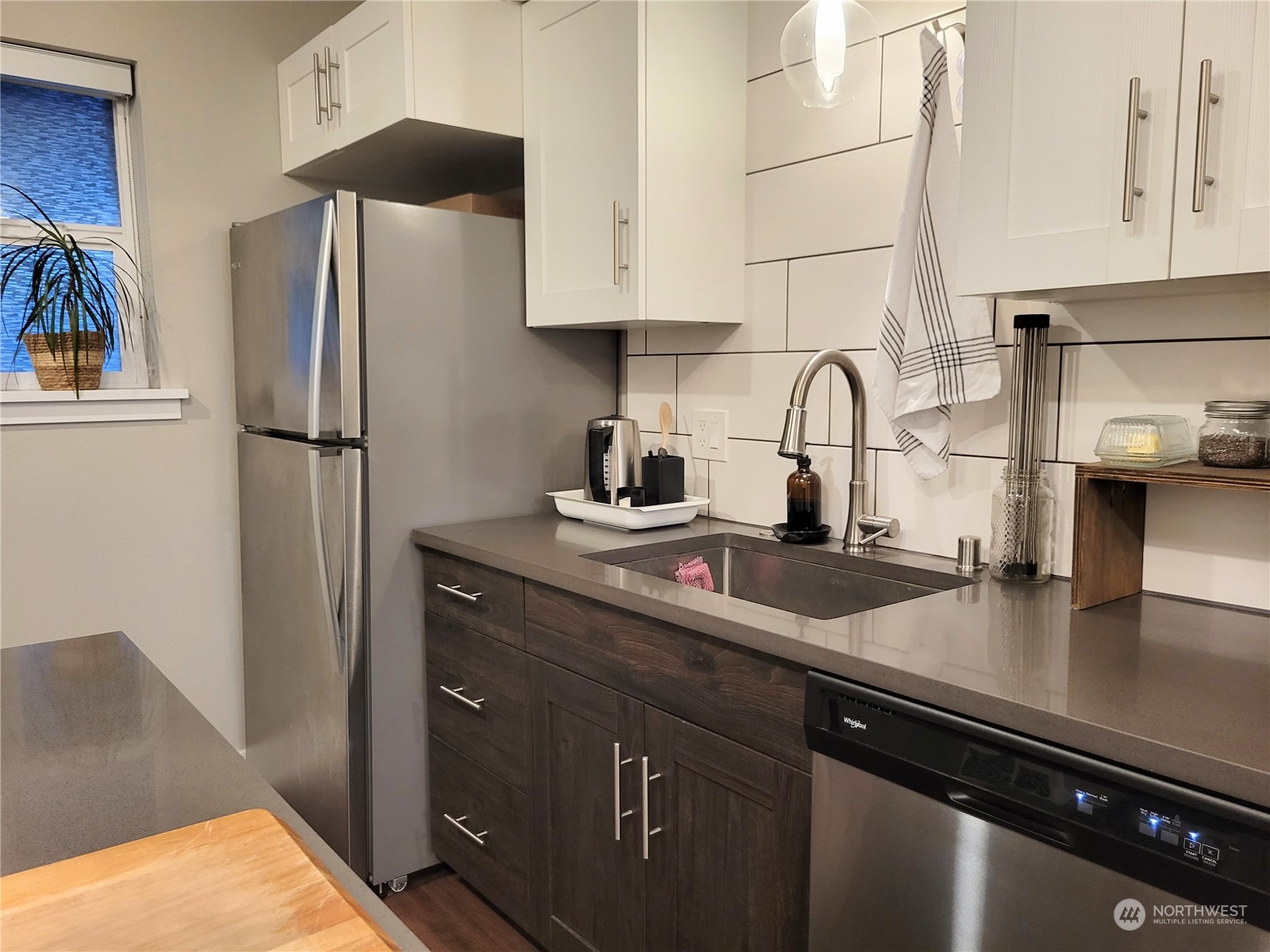 1880 Front Street Unit: 202