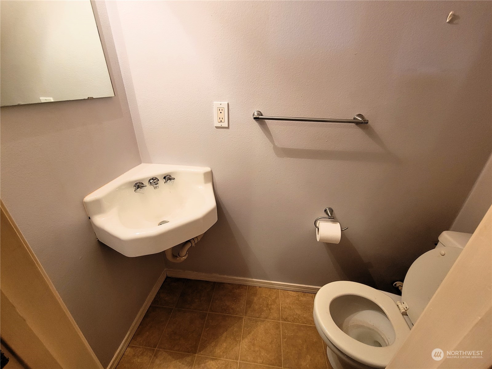 2713 W Maplewood Avenue Unit: #112