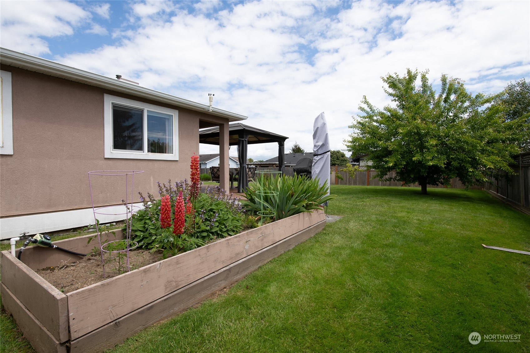 8262 Snohomish Road