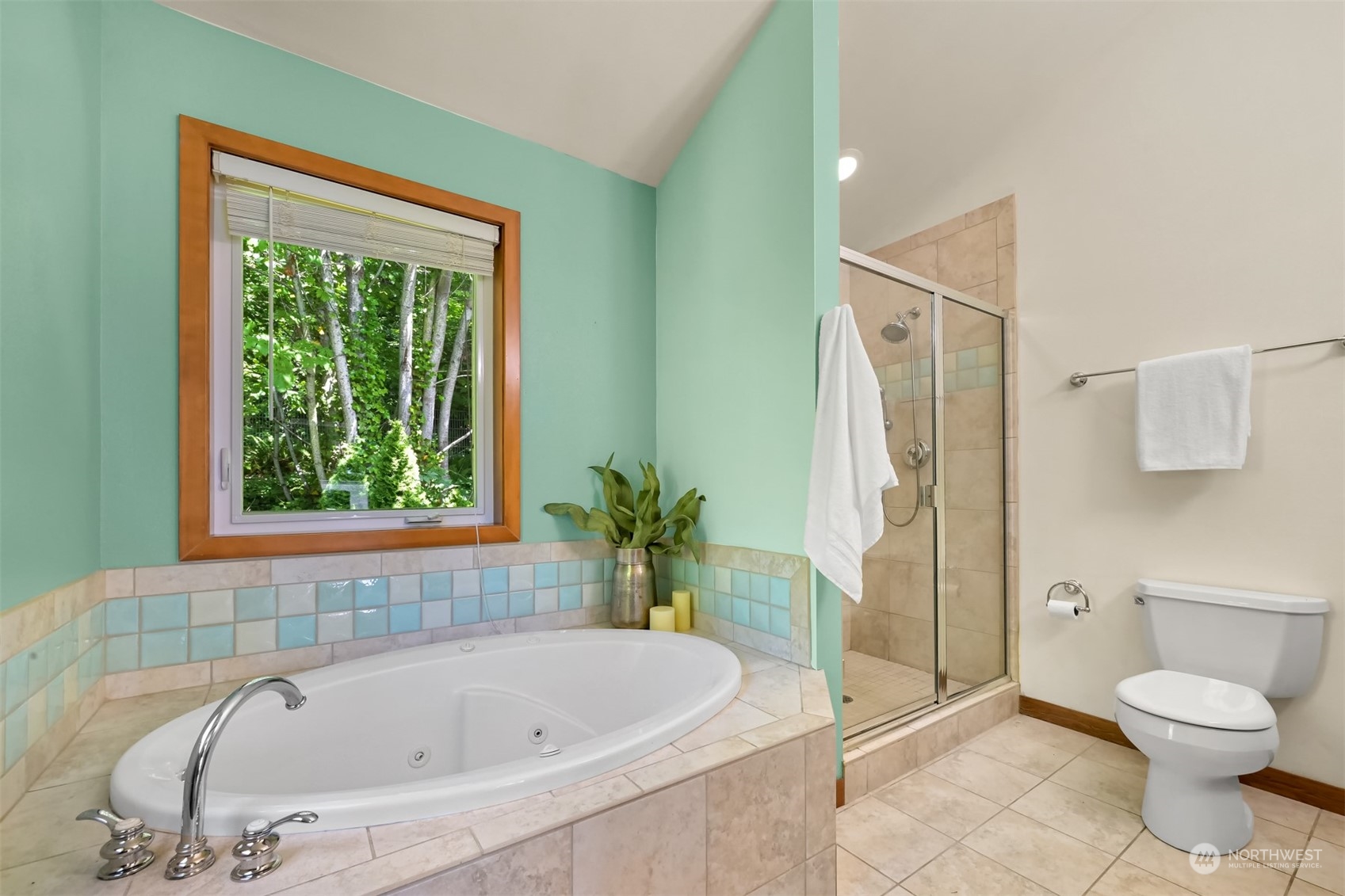 1330 Chuckanut Drive