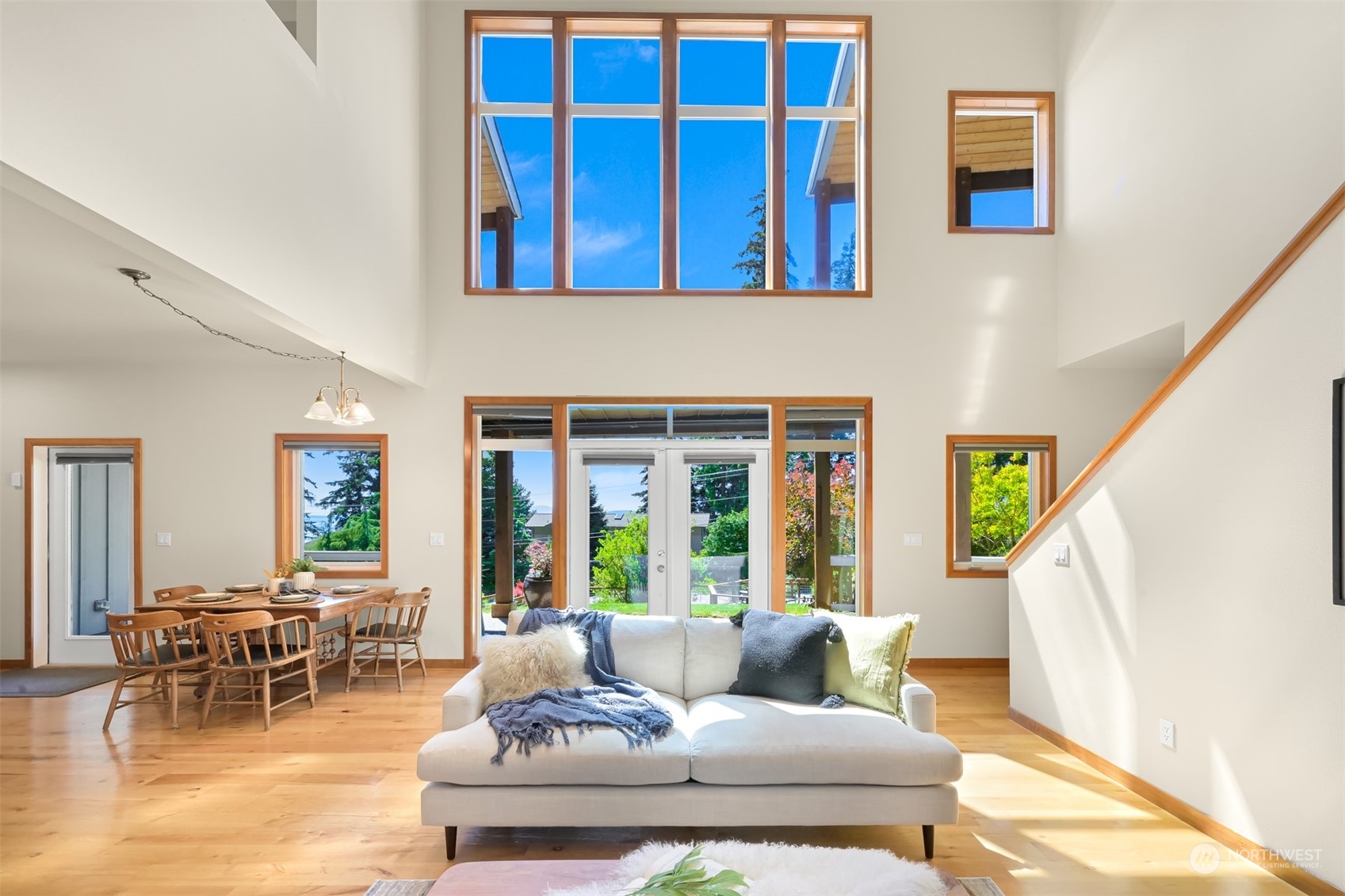 1330 Chuckanut Drive