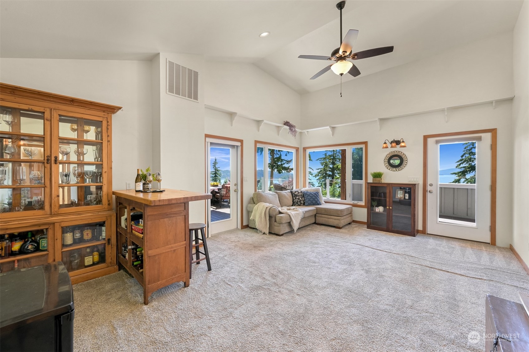1330 Chuckanut Drive