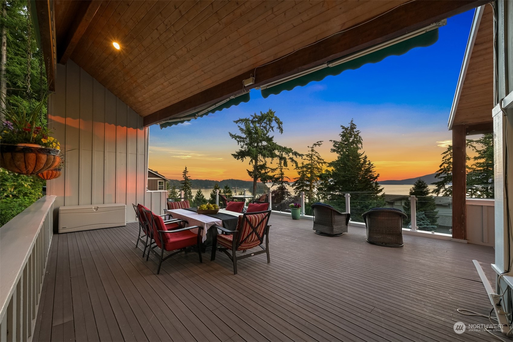 1330 Chuckanut Drive