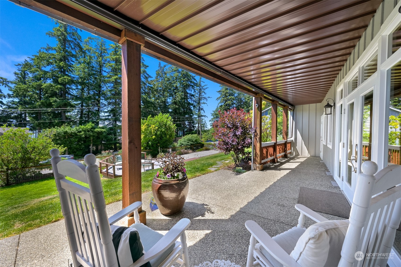 1330 Chuckanut Drive