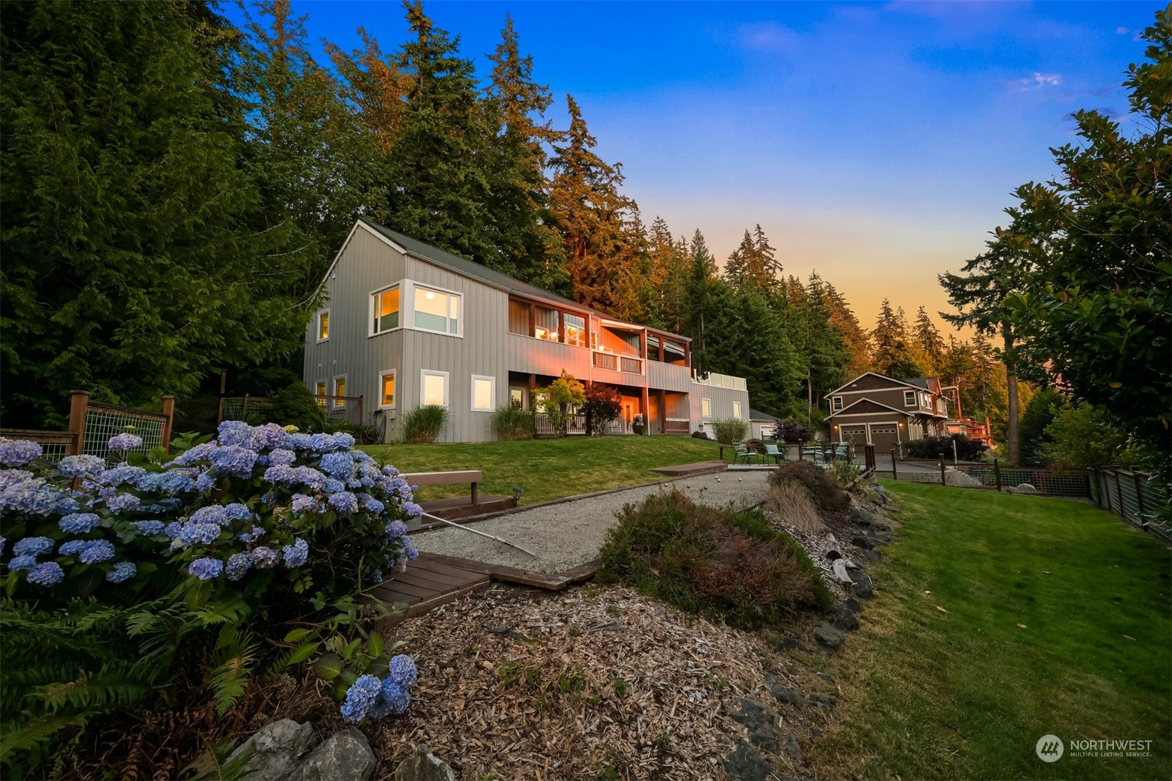 1330 Chuckanut Drive