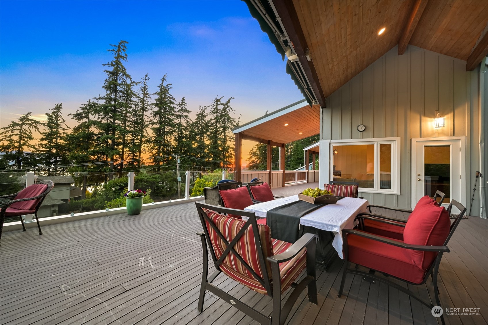1330 Chuckanut Drive