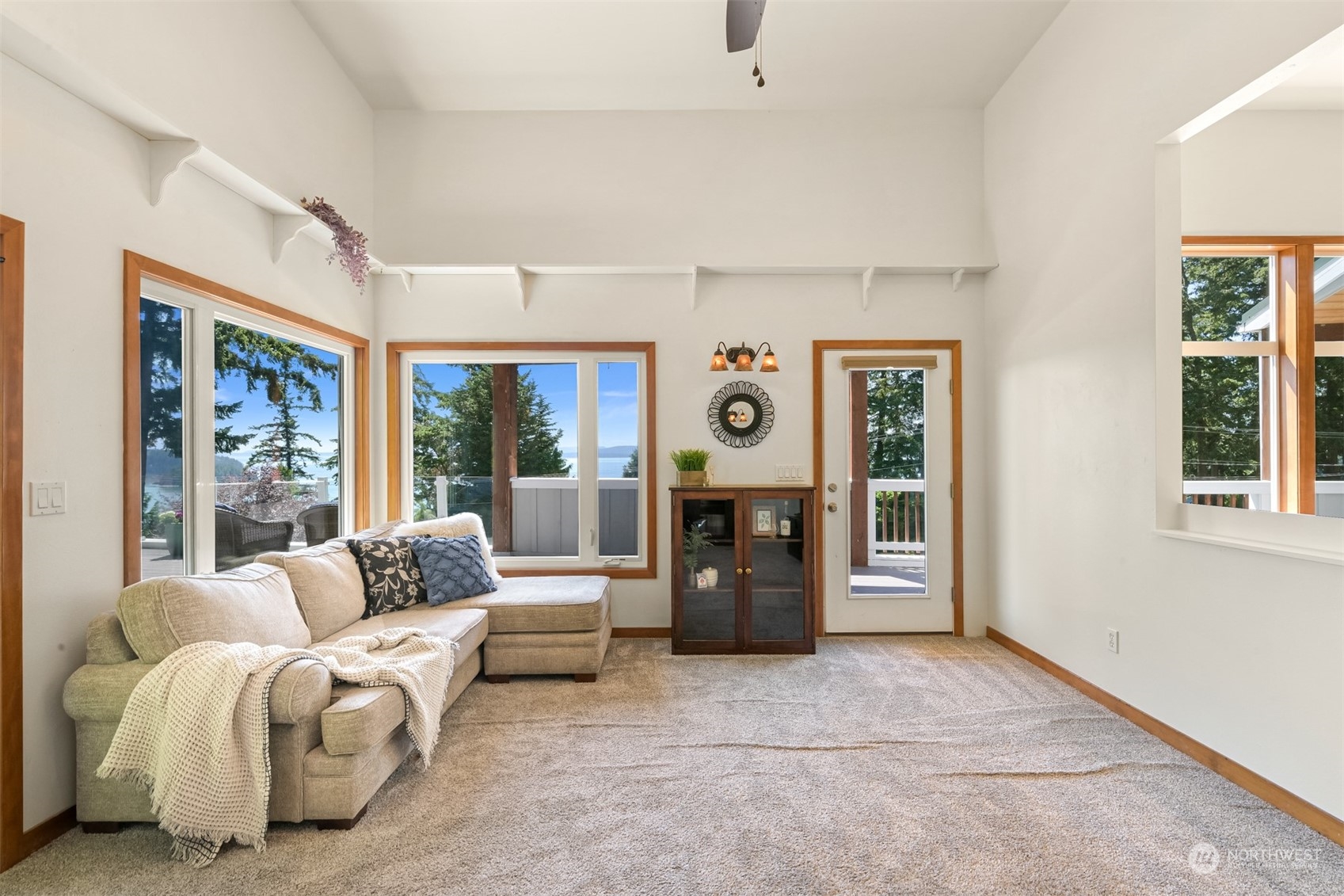 1330 Chuckanut Drive